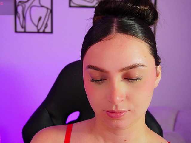 AliceHarper1 live webcam show