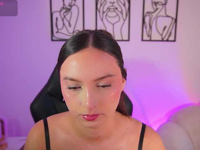 AliceHarper1 live cam preview
