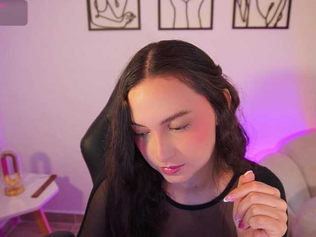 AliceHarper1 live cam on BongaCams