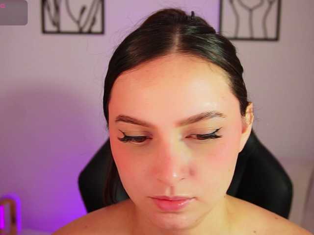AliceHarper1 live webcam show