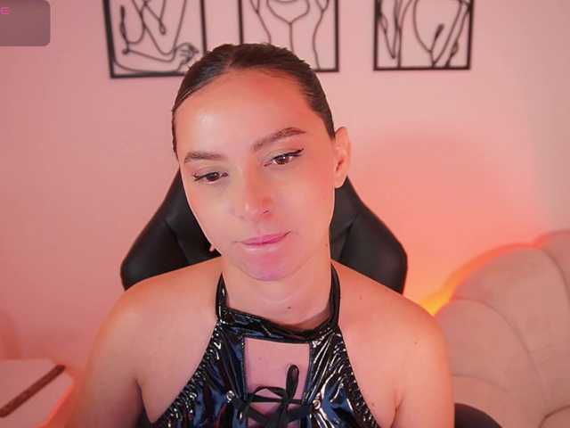 AliceHarper1 live cam preview