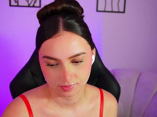AliceHarper1 live cam on BongaCams