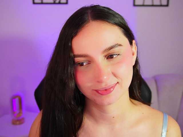 AliceHarper1 live cam on BongaCams
