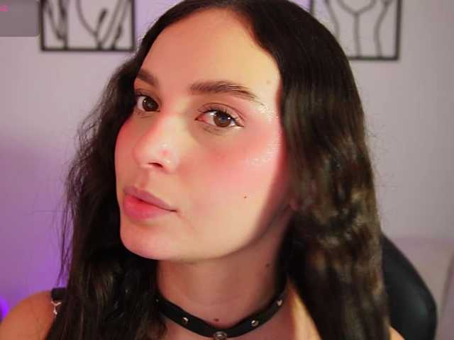 AliceHarper1 live webcam show