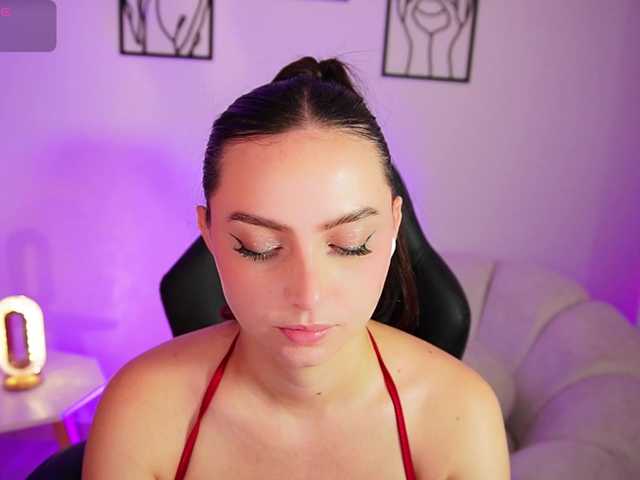 AliceHarper1 live cam on BongaCams