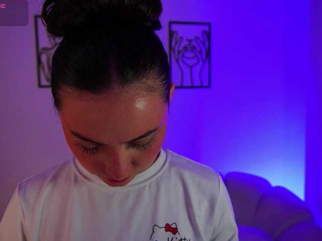 AliceHarper1 live cam on BongaCams