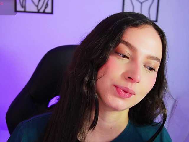 AliceHarper1 live cam on BongaCams