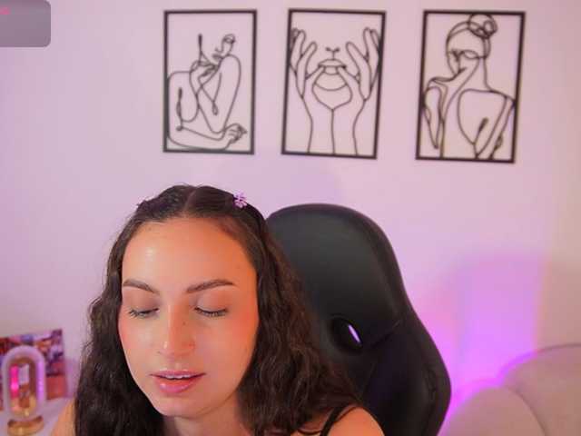 AliceHarper1 live cam on BongaCams