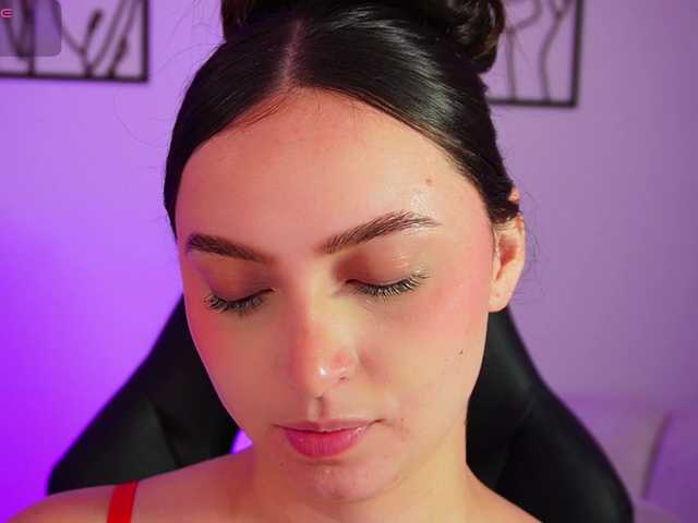 AliceHarper1 live webcam show