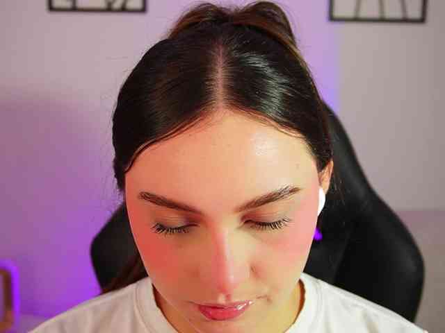 AliceHarper1 webcam