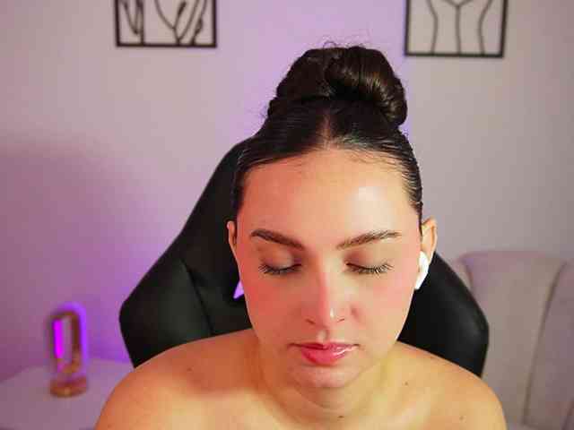 AliceHarper1 webcam