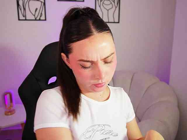 AliceHarper1