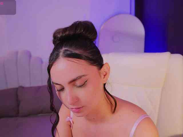 AliceHarper1 webcam