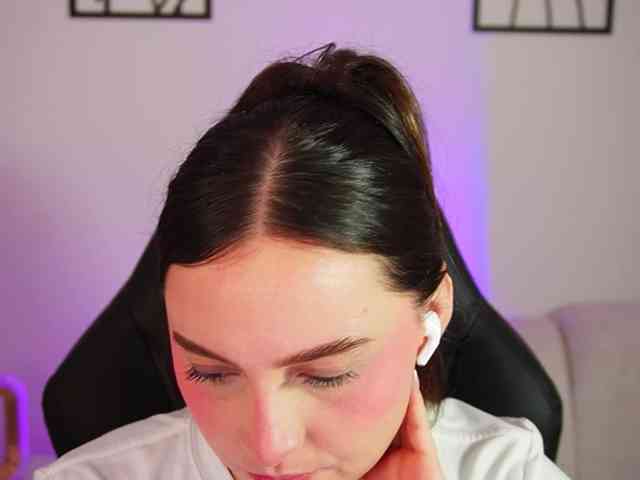 AliceHarper1 webcam