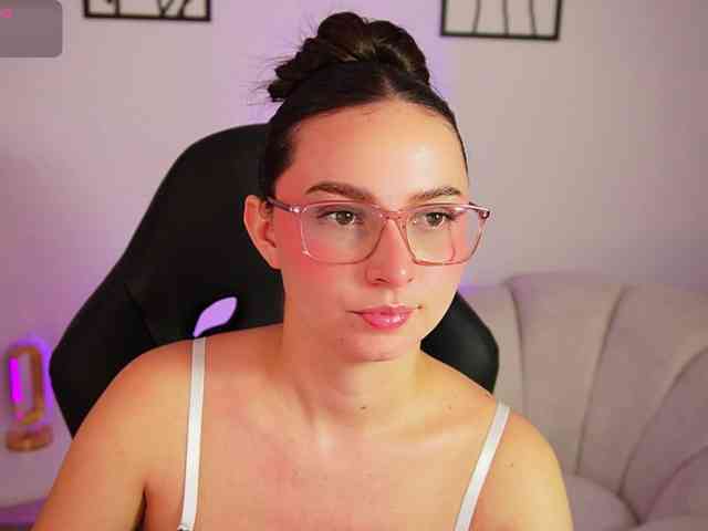 AliceHarper1 webcam