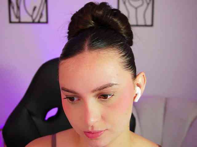 AliceHarper1 webcam