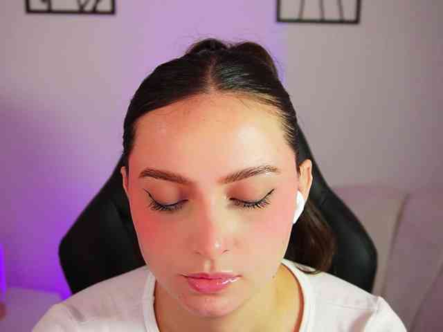AliceHarper1