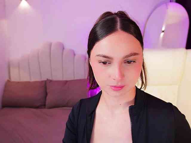 AliceHarper1 webcam