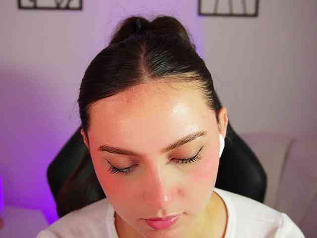 AliceHarper1 webcam