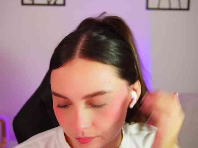 AliceHarper1 webcam