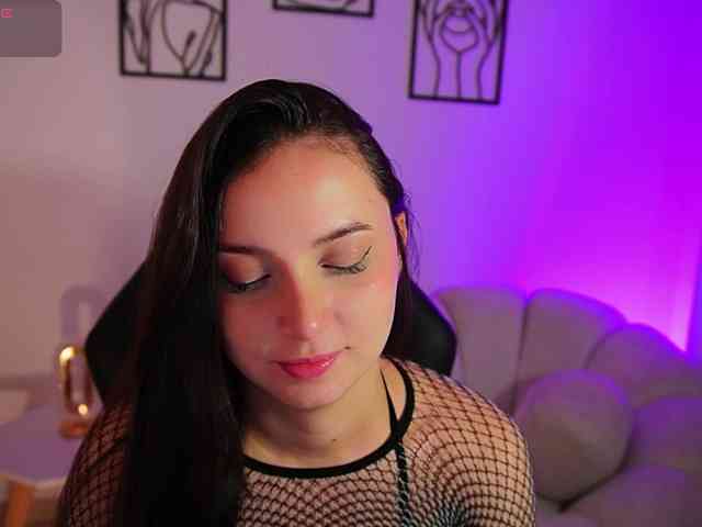 AliceHarper1 webcam