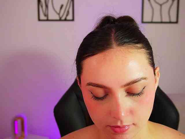 AliceHarper1 webcam