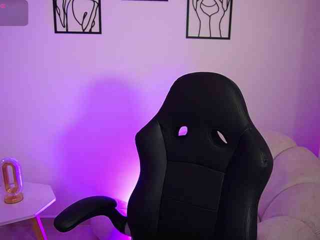 AliceHarper1 webcam