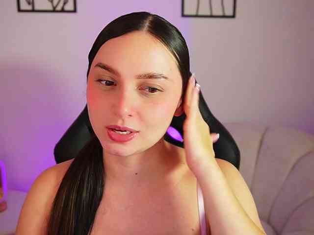 AliceHarper1 webcam