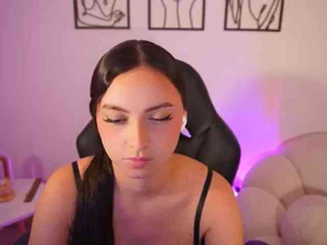 AliceHarper1 webcam
