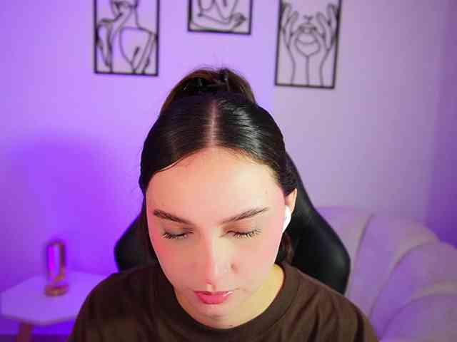 AliceHarper1 webcam