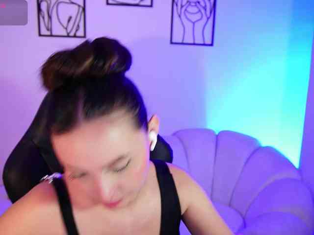 AliceHarper1 webcam