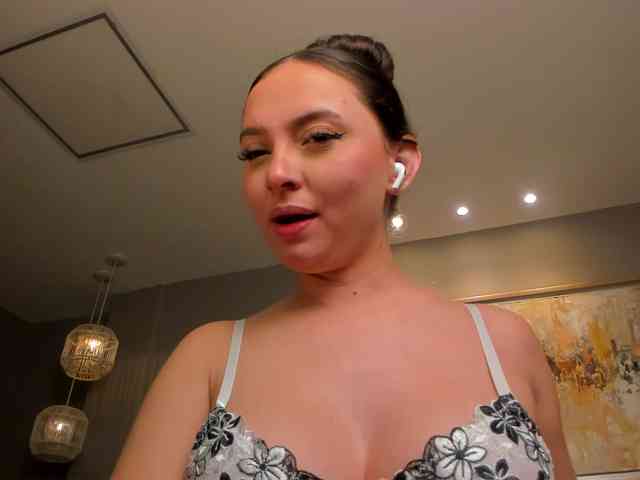 AliceHarper1 webcam