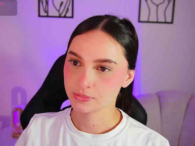 AliceHarper1 webcam