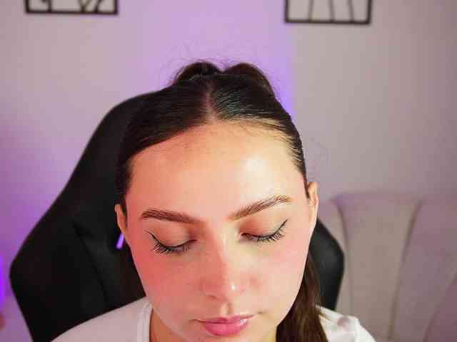 AliceHarper1