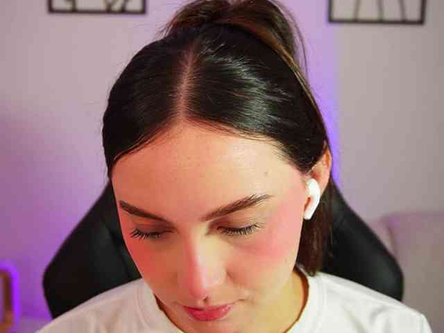 AliceHarper1 webcam