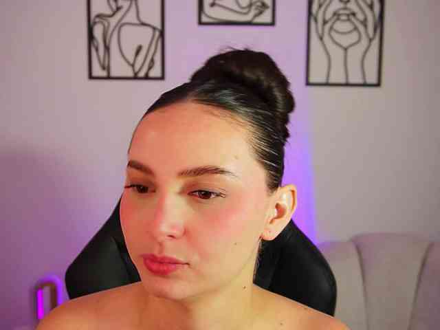 AliceHarper1 webcam