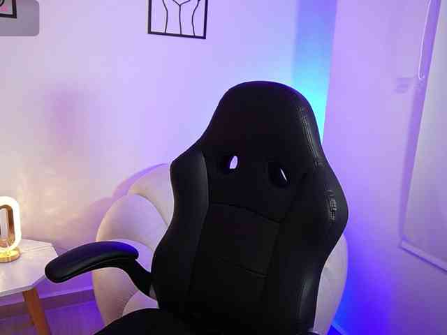 AliceHarper1 webcam