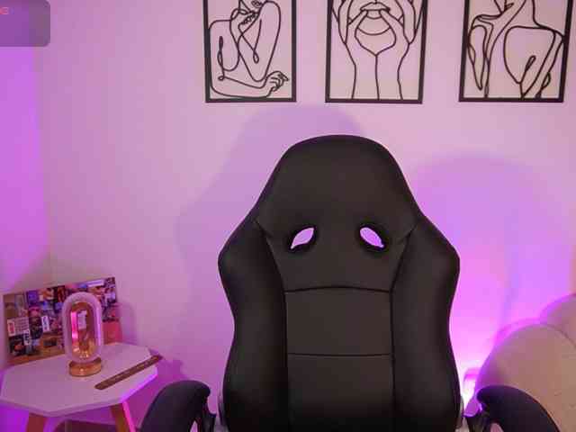 AliceHarper1 webcam