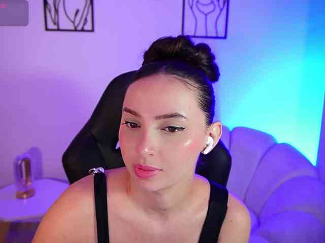 AliceHarper1 webcam