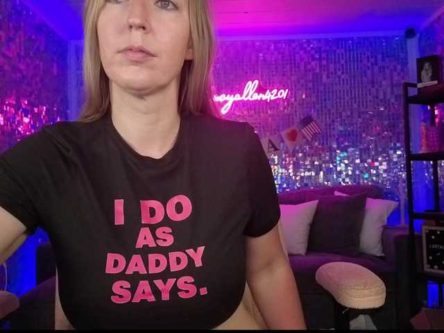 lucyallen4201 live cam on BongaCams