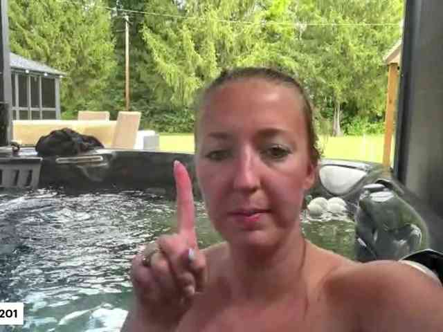 lucyallen4201 webcam