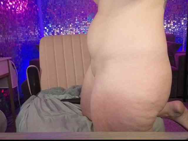 lucyallen4201 webcam