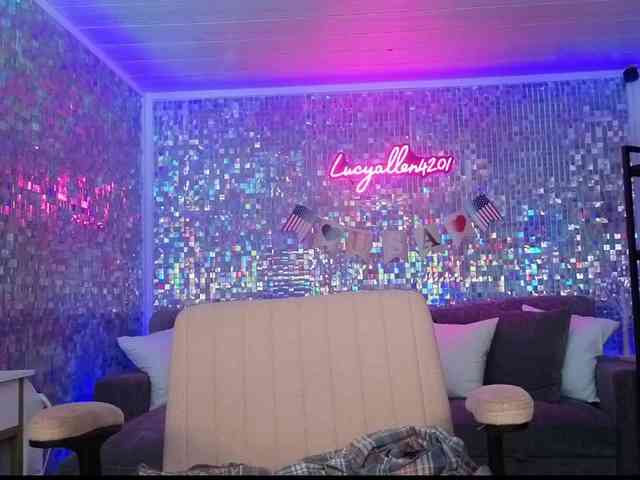 lucyallen4201 webcam