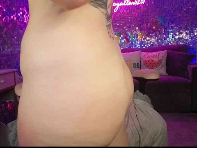 lucyallen4201 webcam