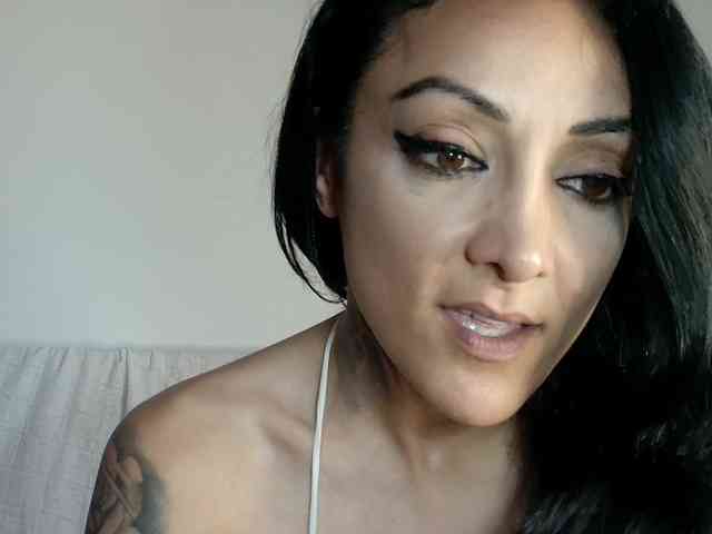 miatemptress69