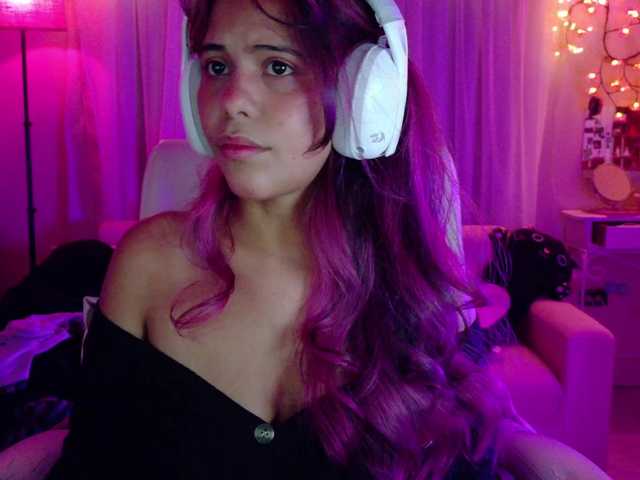 JennaMonroe live cam preview