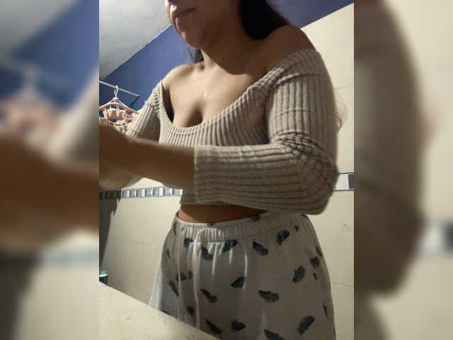 JennaMonroe live cam preview