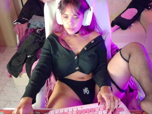 JennaMonroe live cam preview