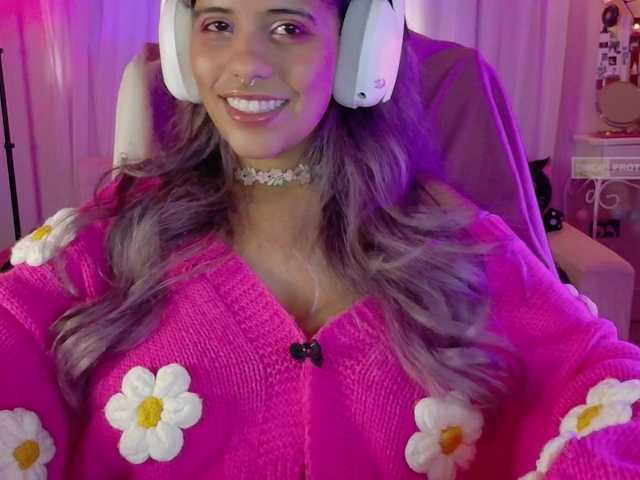 Anisahade29 live cam on BongaCams