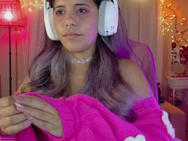 Anisahade29 live cam on BongaCams